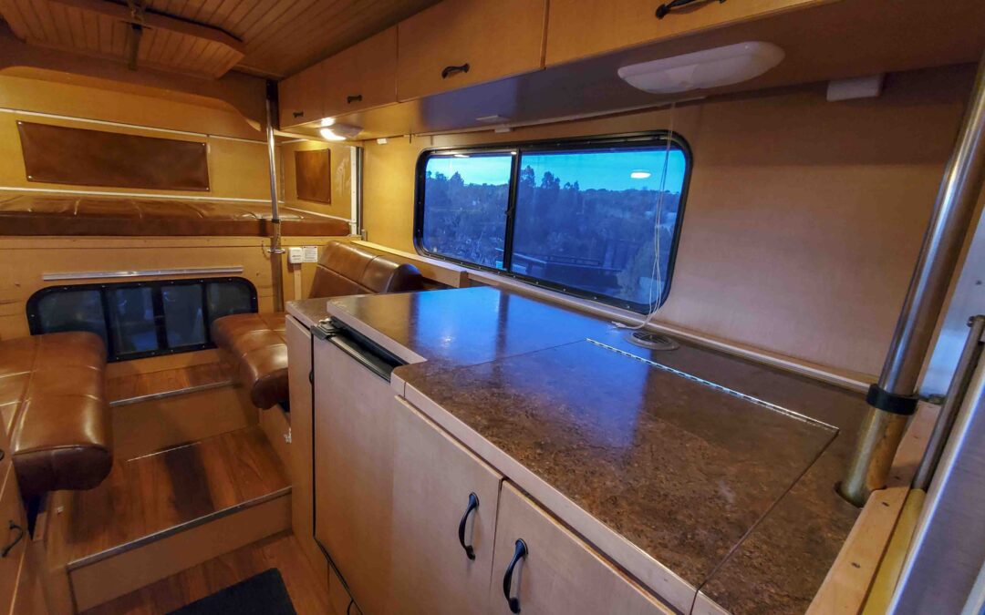 2017 8.5FT Alaskan Camper Excellent Condition/ Truck Available