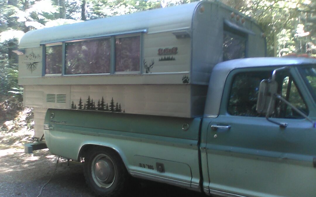 1969 10FT Alaskan Camper with a 1971 Ford Ranger 250